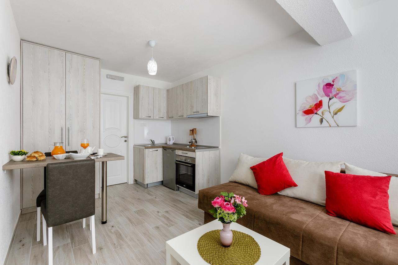 Apartmani Mia تيفات المظهر الخارجي الصورة
