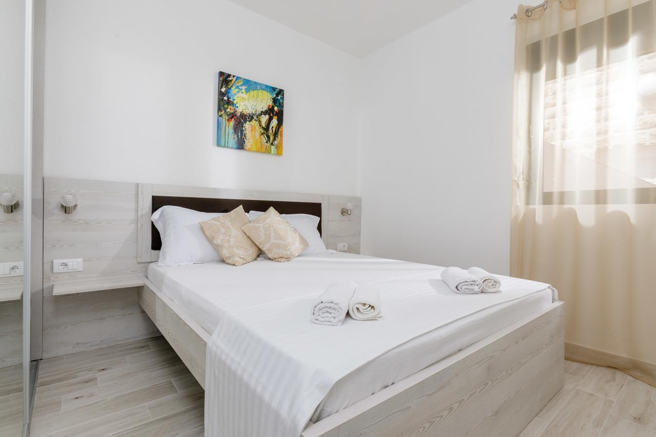 Apartmani Mia تيفات المظهر الخارجي الصورة